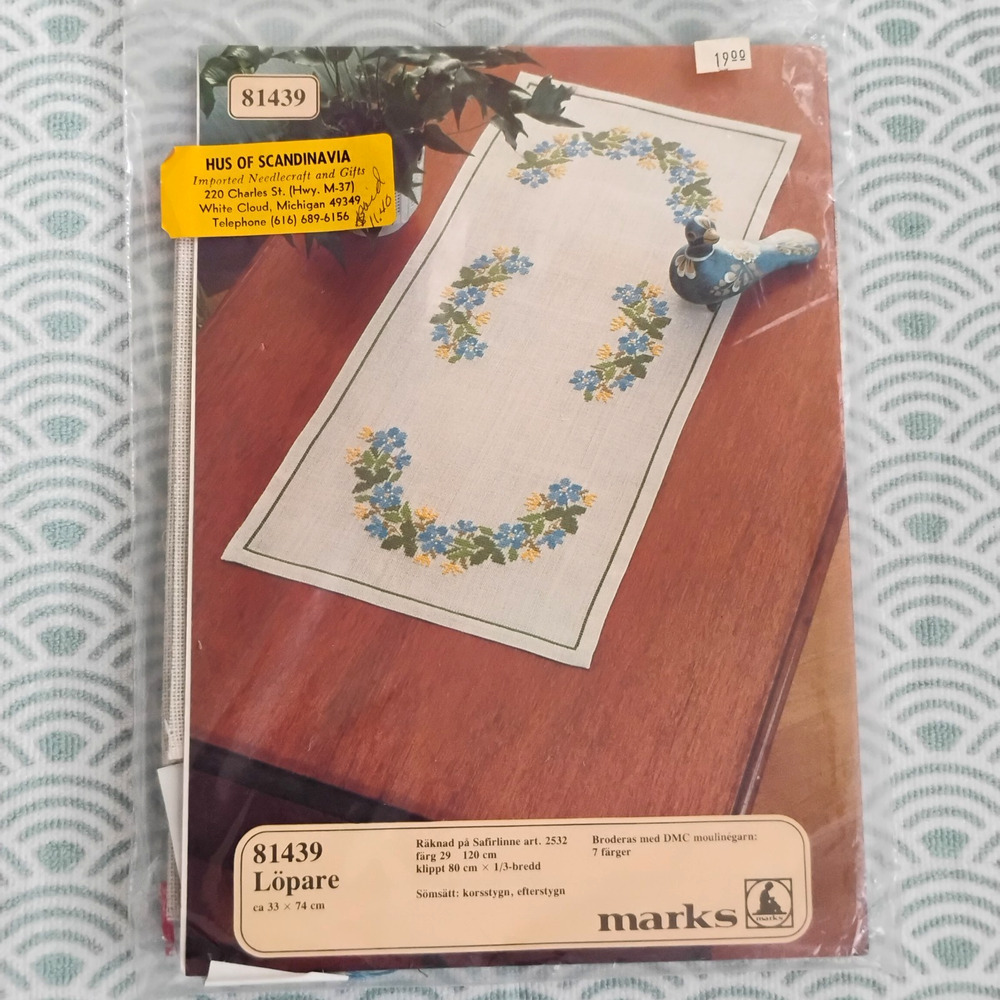 Marks Cross stitch Kit 81439 Lopare - Table Runner "Forget-me-Nots"